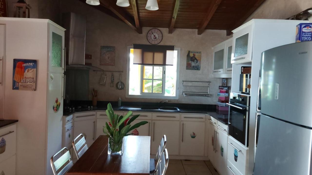 Villa Kayou Deshaies Bagian luar foto
